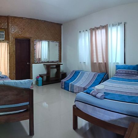 Victoria Guest House And Cottages Puerto Princesa Esterno foto