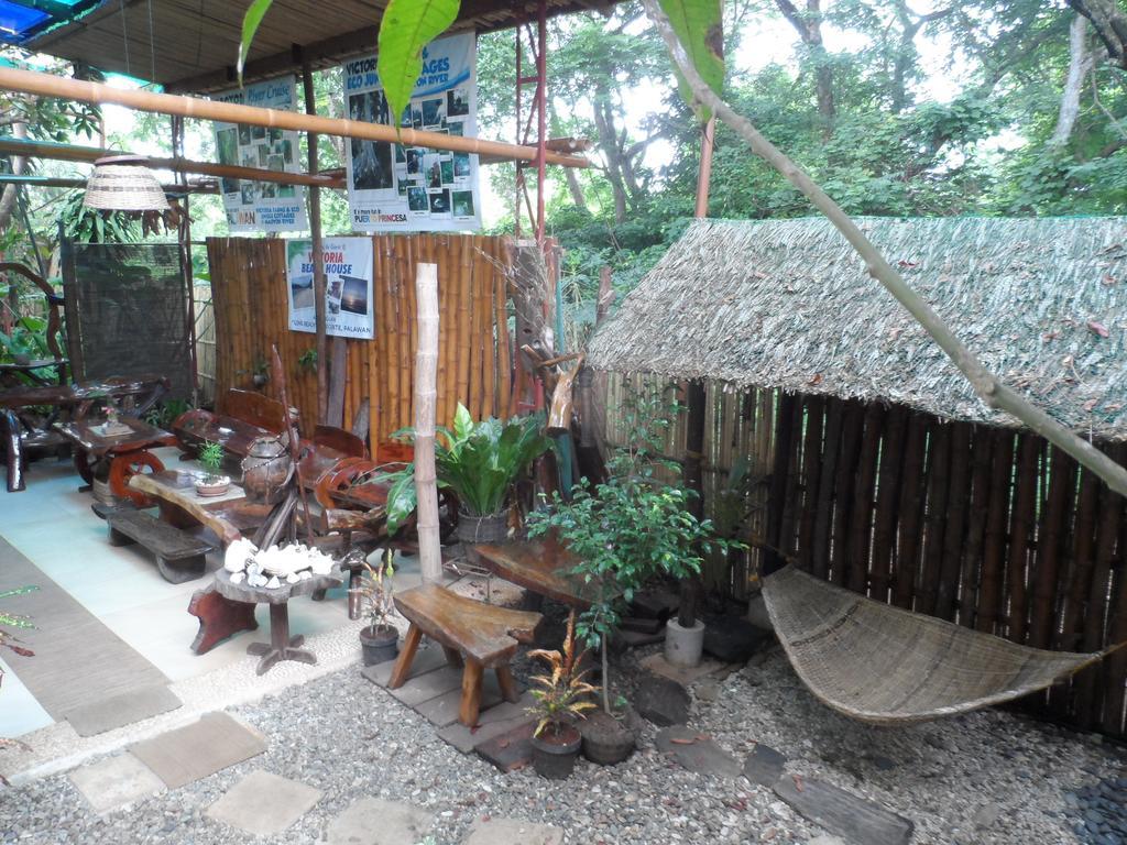 Victoria Guest House And Cottages Puerto Princesa Esterno foto