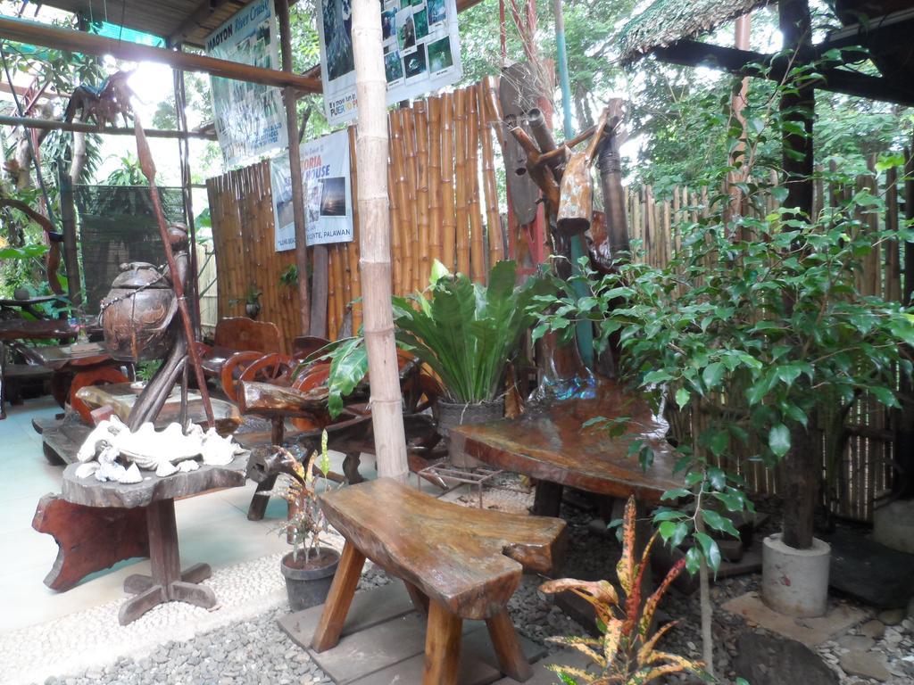 Victoria Guest House And Cottages Puerto Princesa Esterno foto