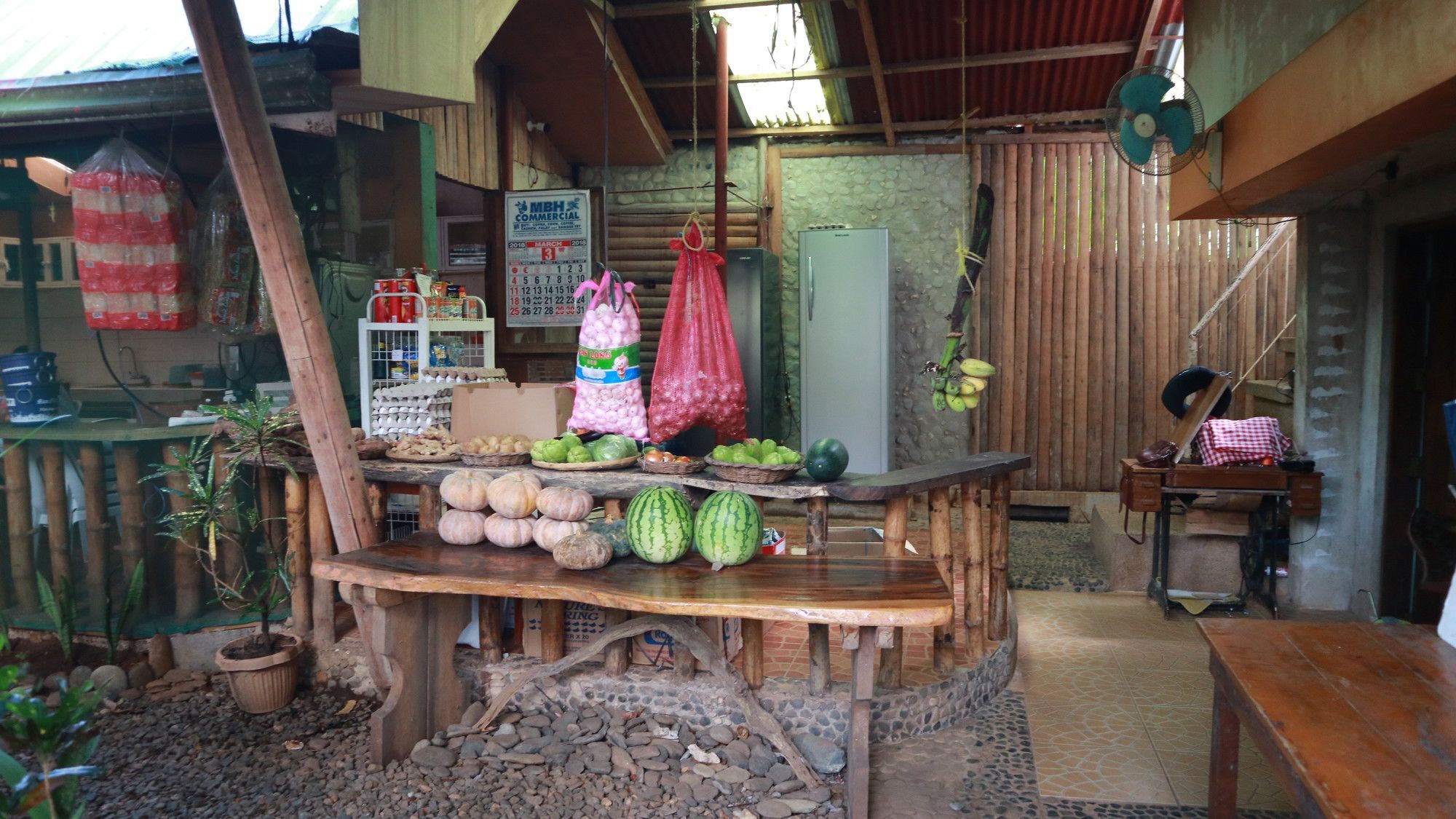 Victoria Guest House And Cottages Puerto Princesa Esterno foto